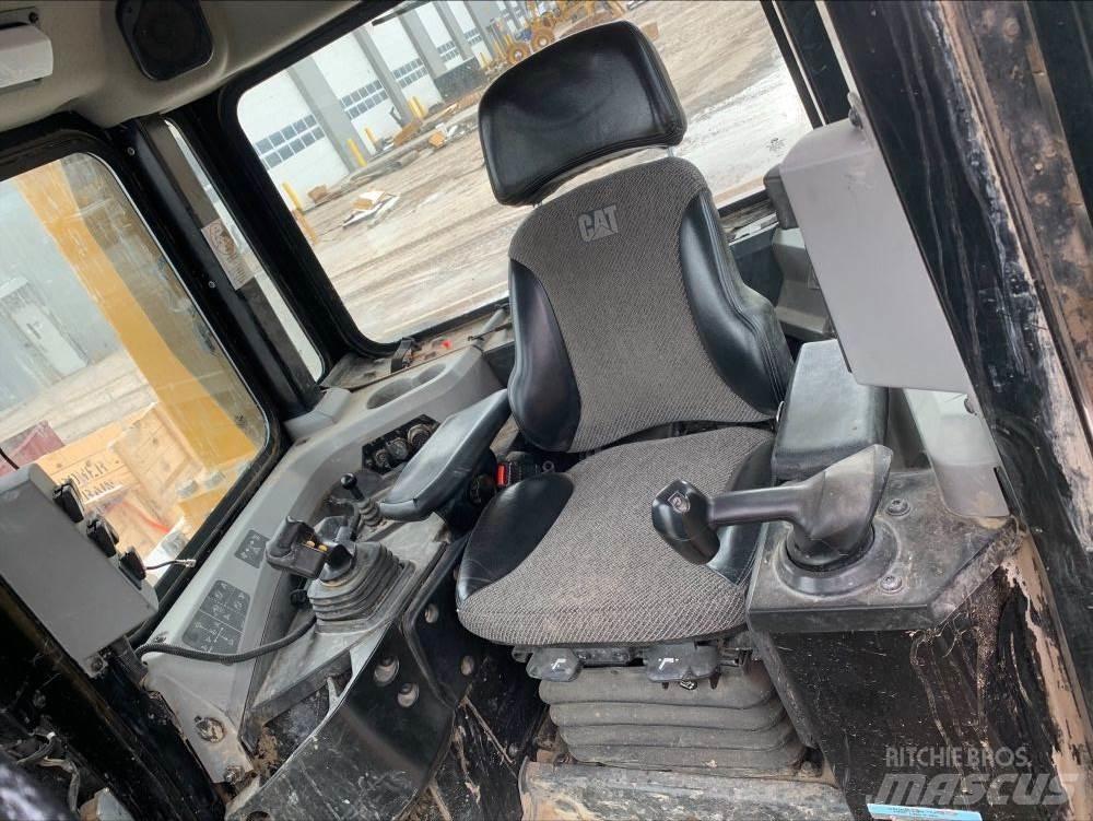 CAT D6T XW WH Crawler dozers