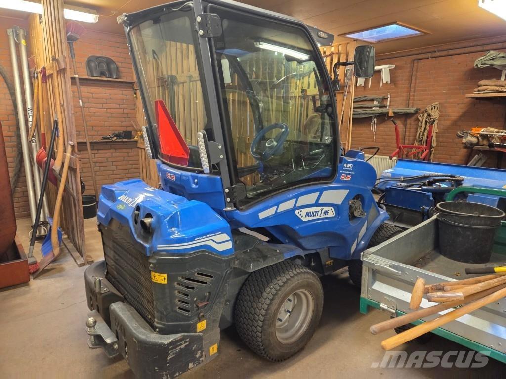 Multione 5.2K Mini loaders