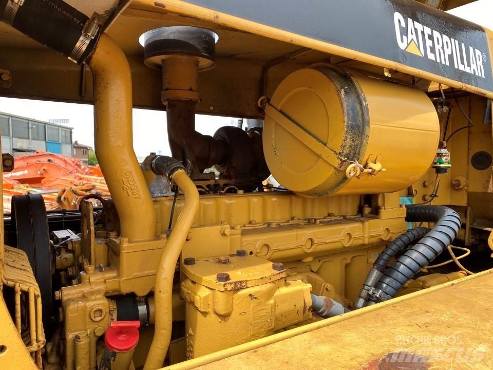 CAT D6D Pipeline equipment