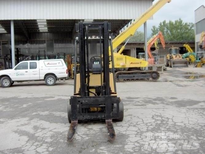 CAT M100D Electric forklift trucks