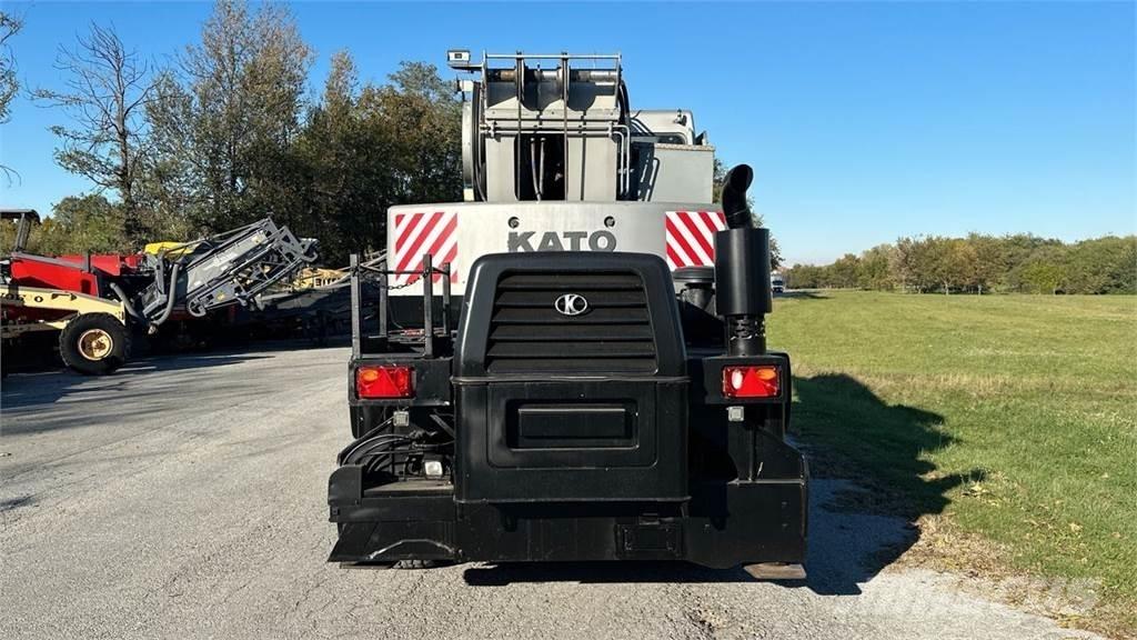 Kato KR 22H-11 4x4 All terrain cranes