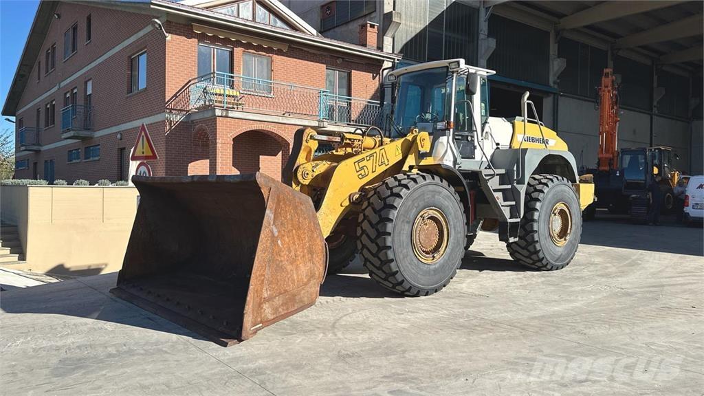 Liebherr L574 Wheel loaders