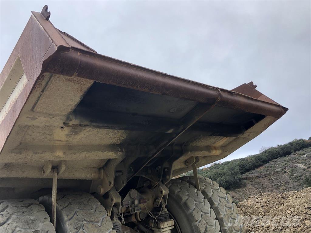 Terex TR100 Site dumpers