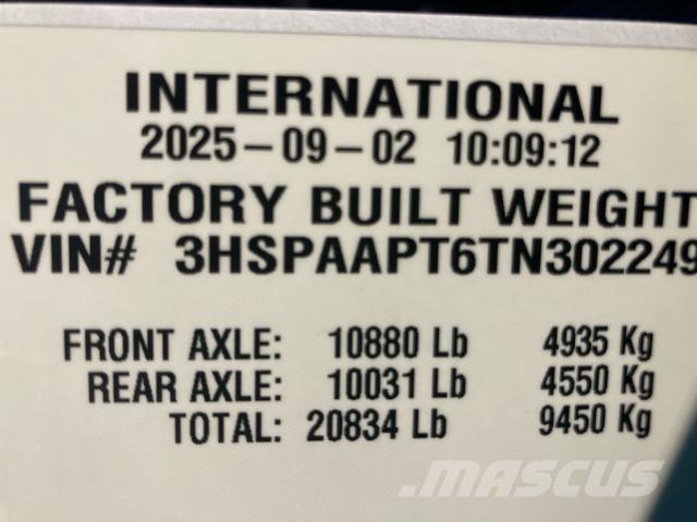 International HX Tractor Units