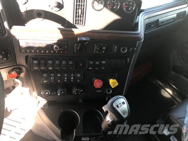 International HX Tractor Units