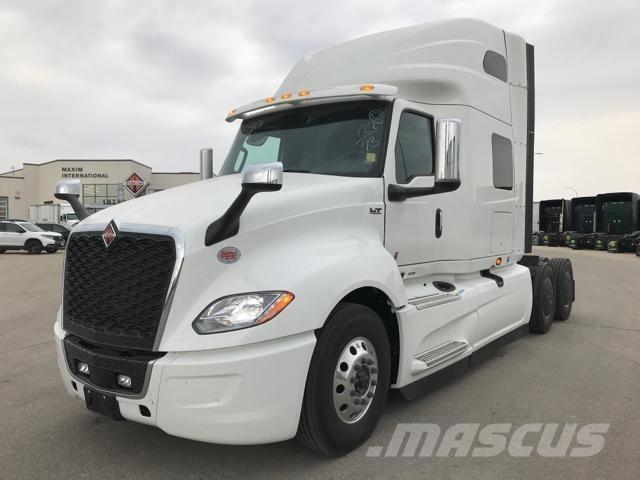 International LT Tractor Units