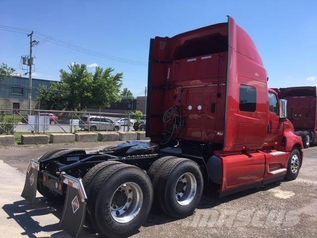International LT Tractor Units