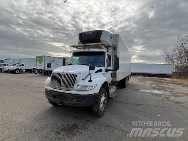 International MV Farm / grain trucks