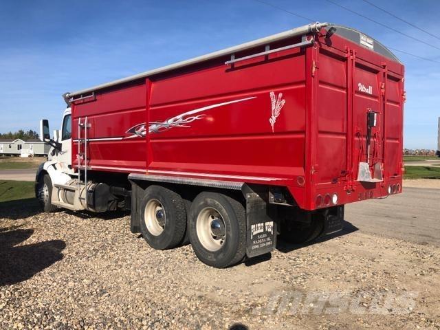 Peterbilt 567 Farm / grain trucks