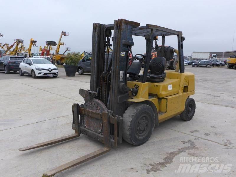 CAT DP 40 K Material Handling - Others