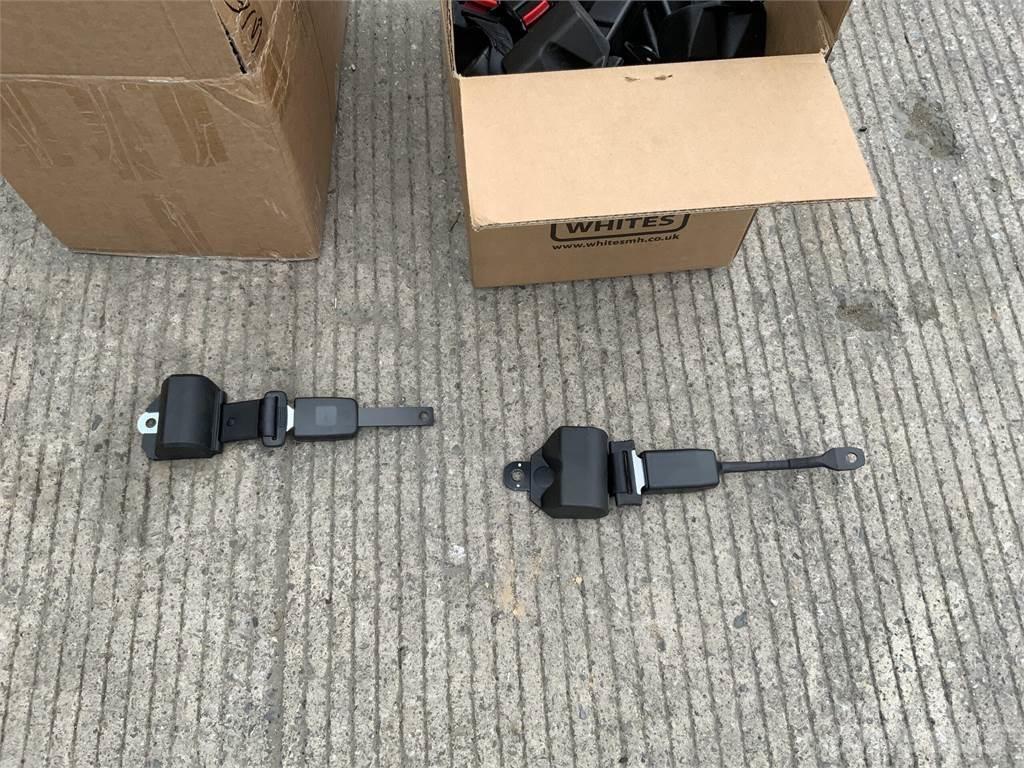  2 Boxes Of Seat Belts Agriculture - Others