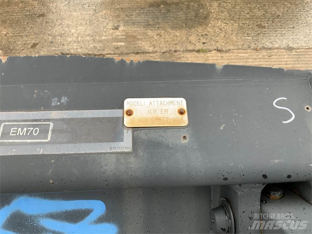JCB 6FT 4 in 1 Bucket Agriculture - Others