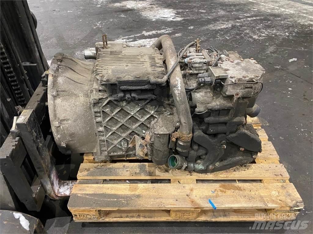 Volvo 9700S Transmission