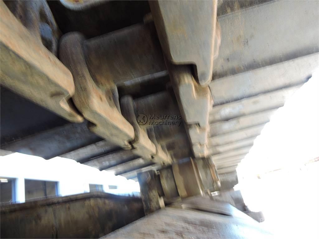 CAT 323D Crawler excavators