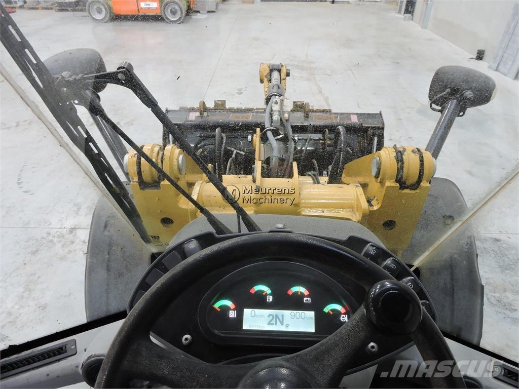 CAT 906 Wheel loaders