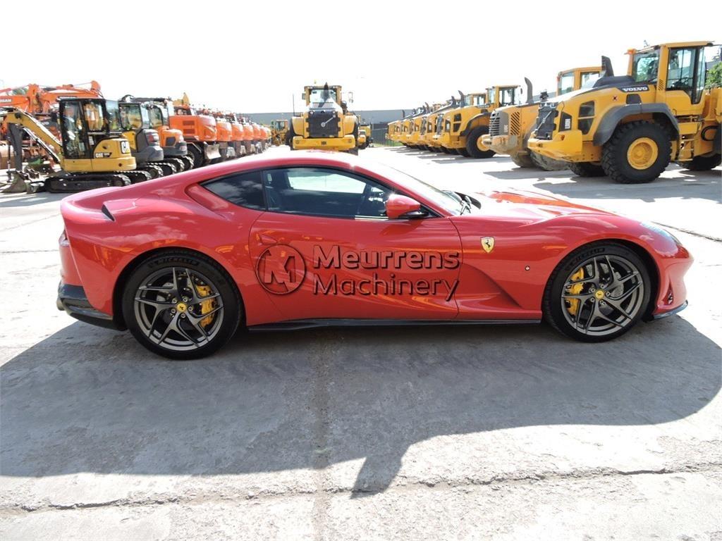 Ferrari 812 Super Fast Construction - Others
