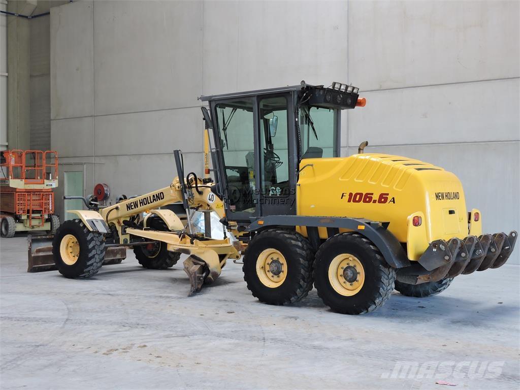 New Holland F106.6A Graders