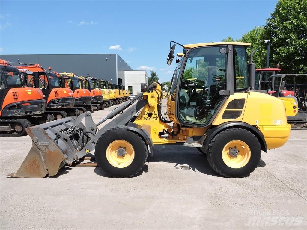 Volvo L25F + FORK Wheel loaders