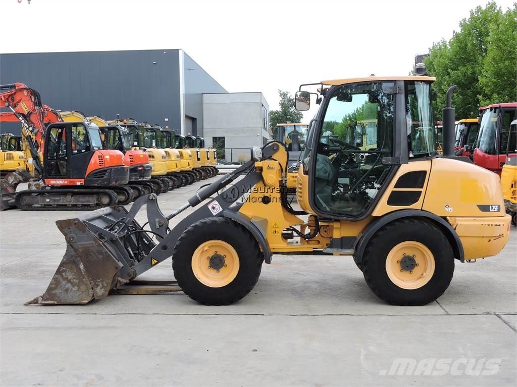Volvo L25F + FORK Wheel loaders