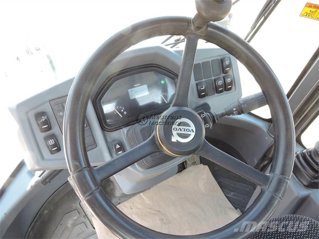 Volvo L30G + FORK Wheel loaders