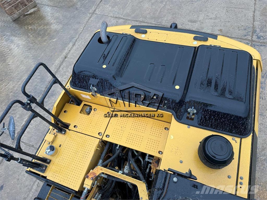 CAT 323 EL Crawler excavators