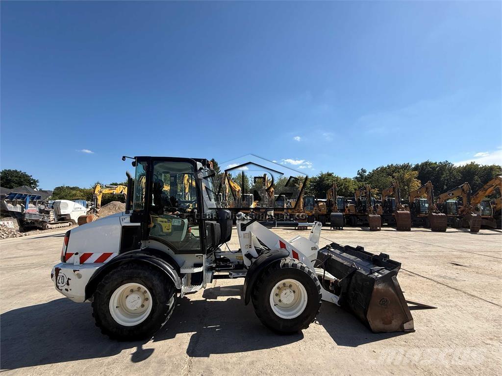 CAT 908 M Wheel loaders