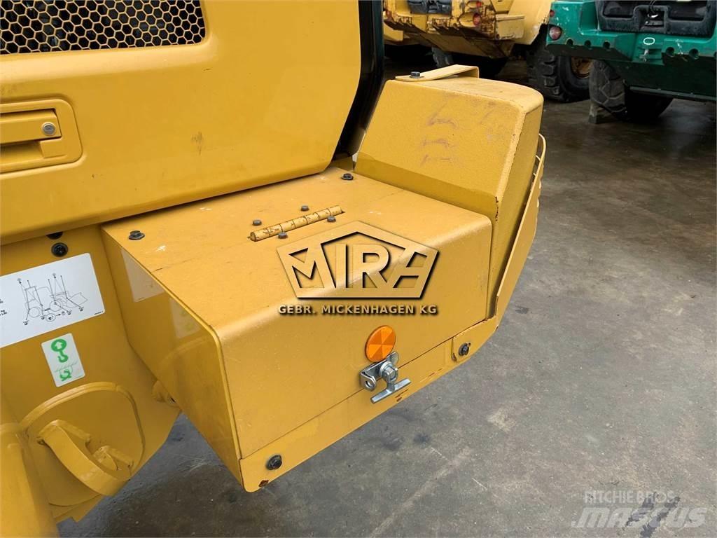 CAT 930M Wheel loaders