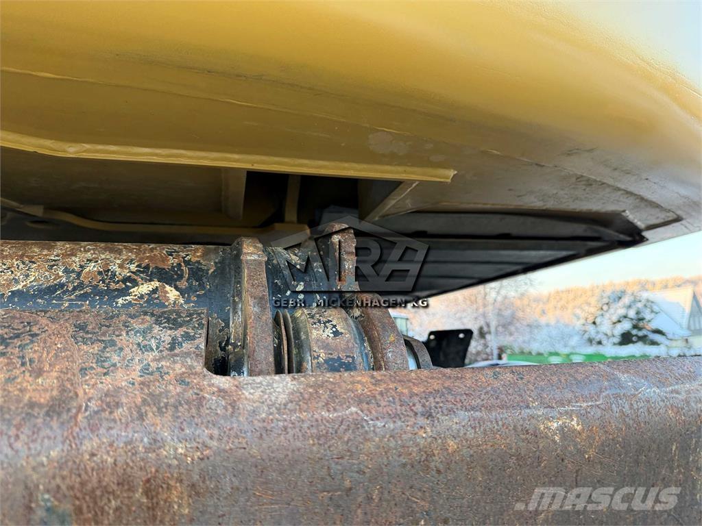 CAT M 316 D Wheeled excavators