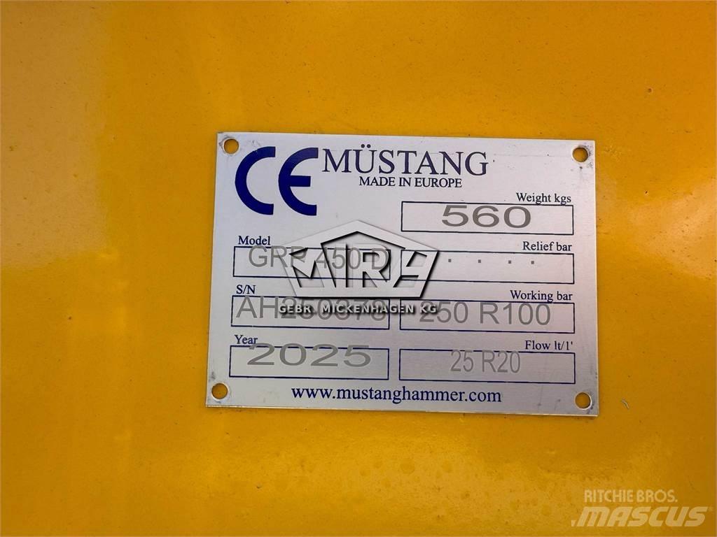 Mustang GRP450D Grapples
