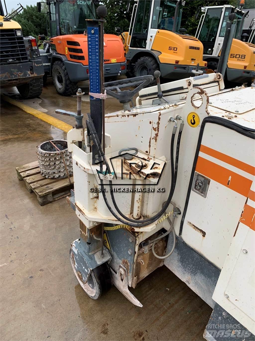 Wirtgen W 350 Asphalt cold milling machines