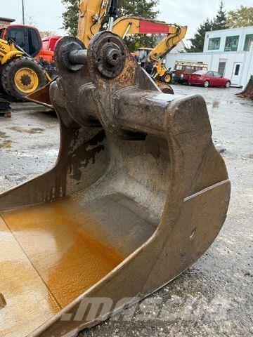 CAT 323 F Crawler excavators