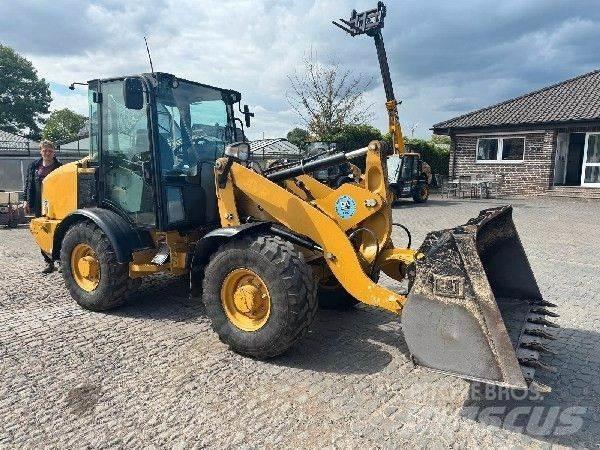 CAT 906M Wheel loaders
