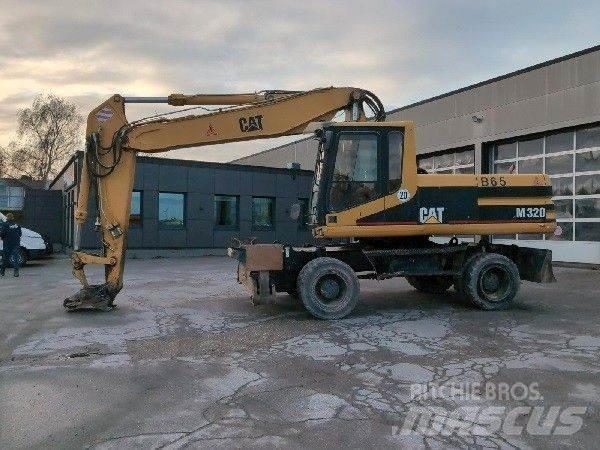 CAT M320 Wheeled excavators