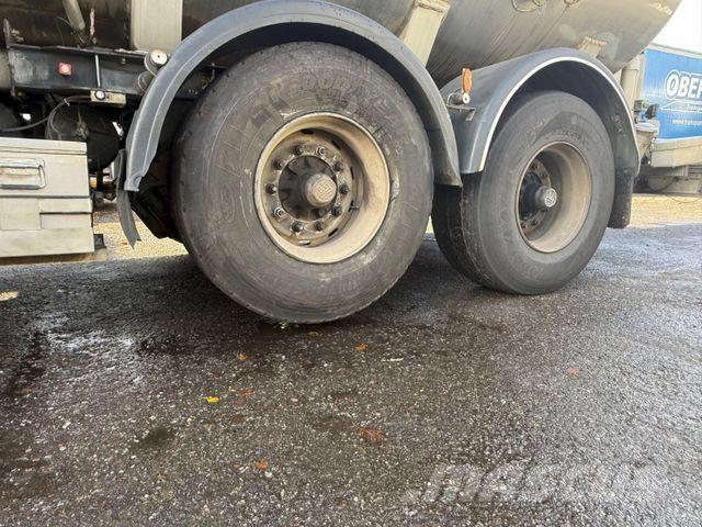  Maisonneuv 25.000L Tanker semi-trailers