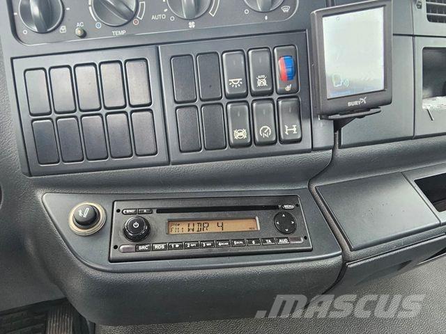 MAN 12.220 Flatbed / Dropside trucks
