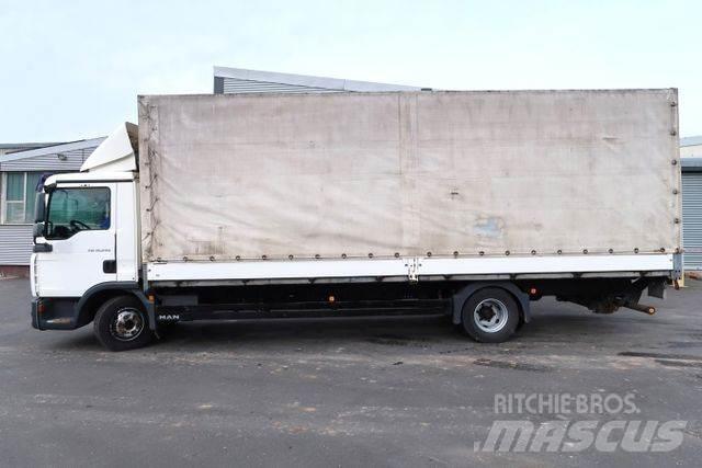 MAN 12.240 BL Curtainsider trucks