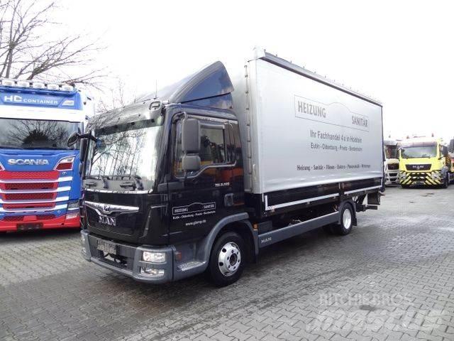 MAN TGL 8.220 BL Curtainsider trucks