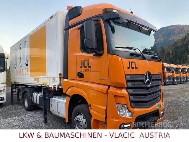 Mercedes-Benz 2545 Chassis Cab trucks