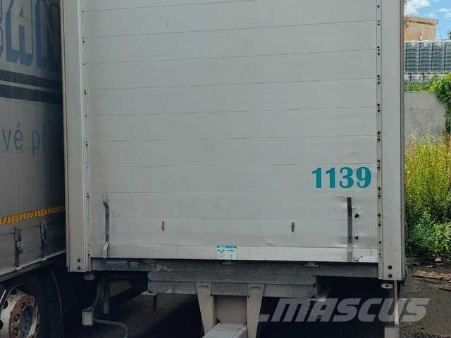 Panav TV018M Curtainsider trailers