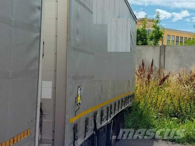 Panav TV018M Curtainsider trailers