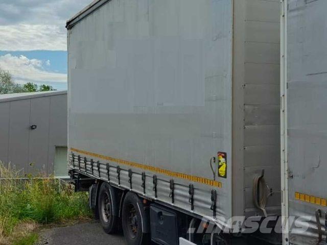 Panav TV018M Curtainsider trailers