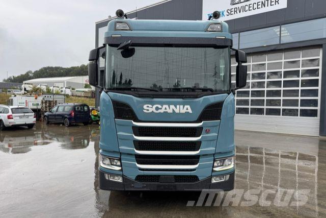 Scania R410 4x2 Curtainsider trucks