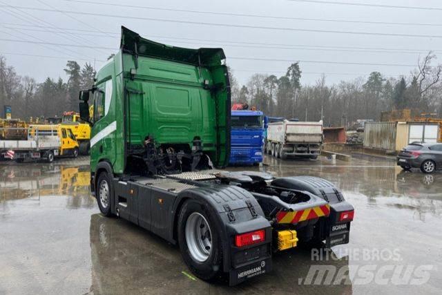Scania R540 4x2 Tractor Units