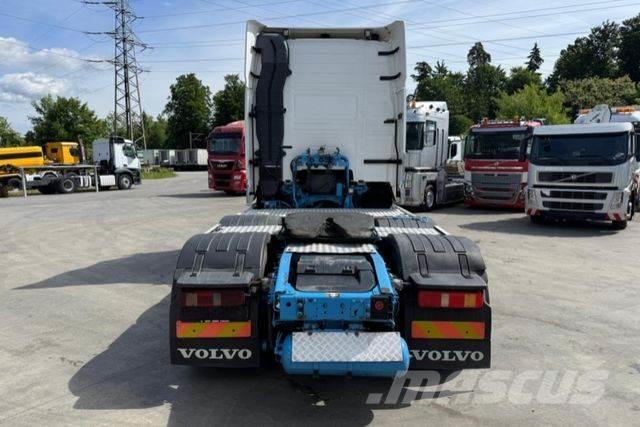 Volvo FH16-750 6x2 Tractor Units