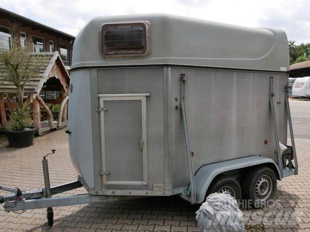 Westeria 2 Pferde Animal transport trailers