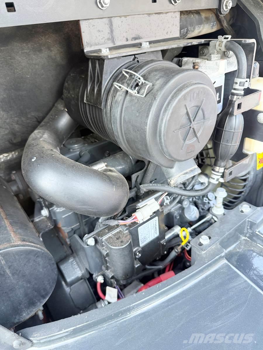 Bobcat E35 Mini excavators < 7t (Mini diggers)