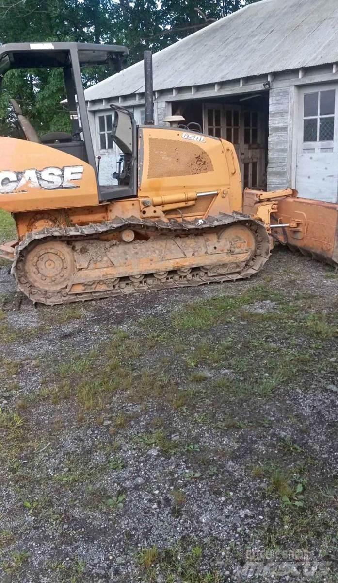 CASE 650L Crawler dozers