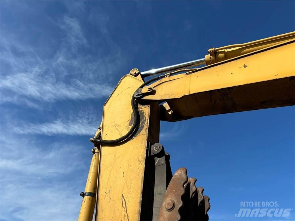 CAT 320L Crawler excavators
