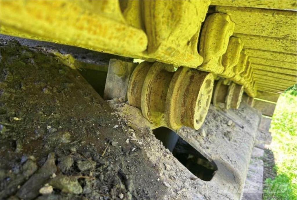 CAT 330CL Crawler excavators