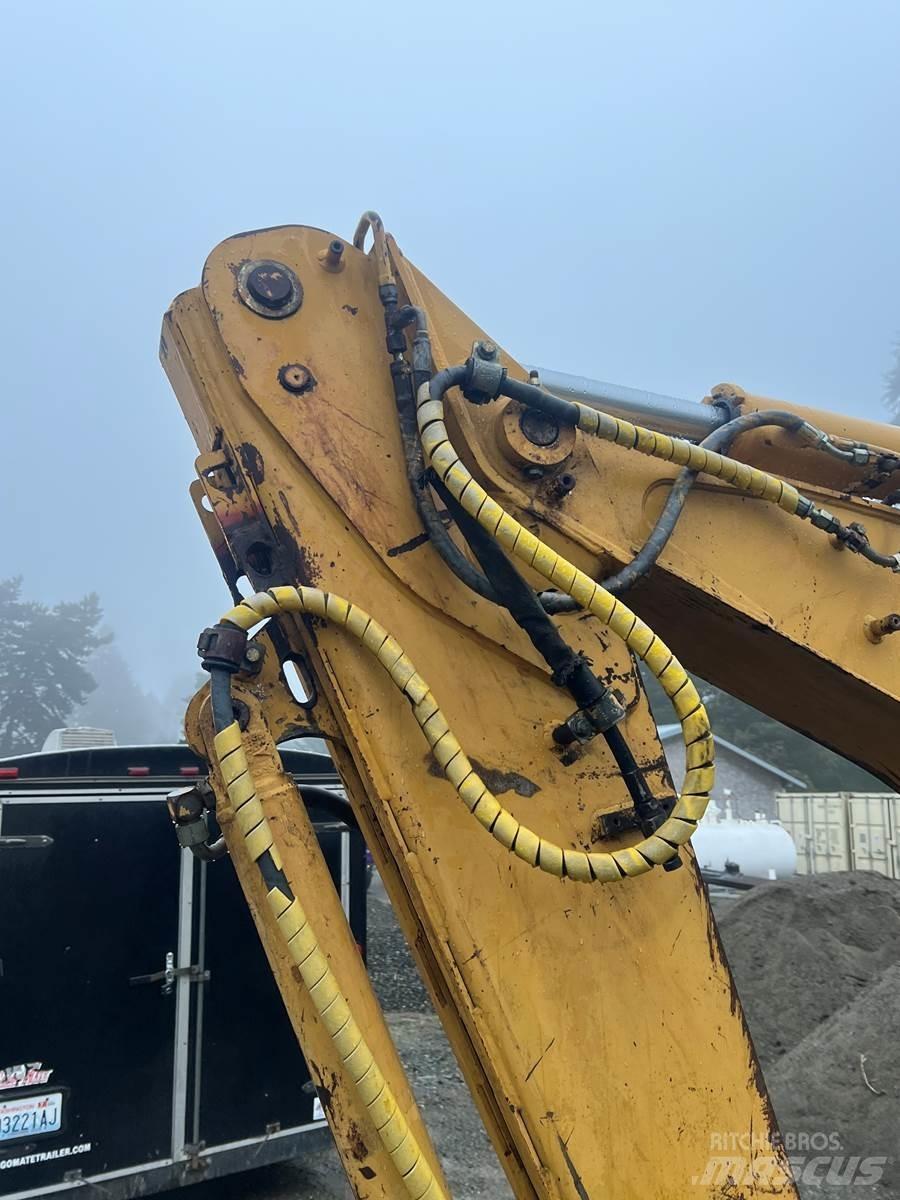 CAT 416 Backhoe loaders